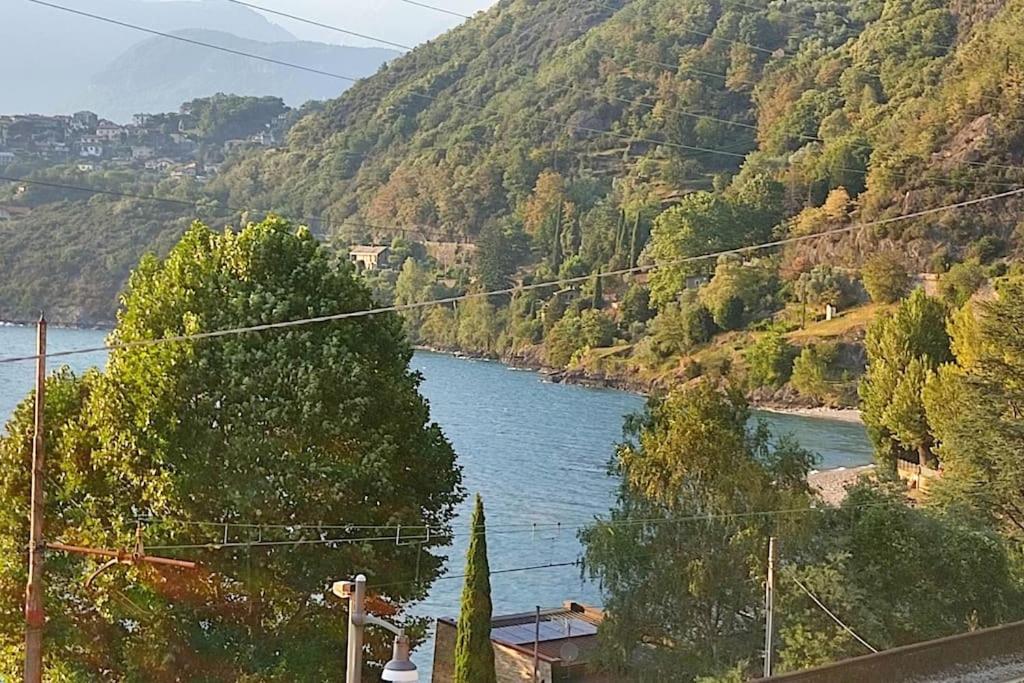 Appartamenti Regina Lake Como Dorio Esterno foto